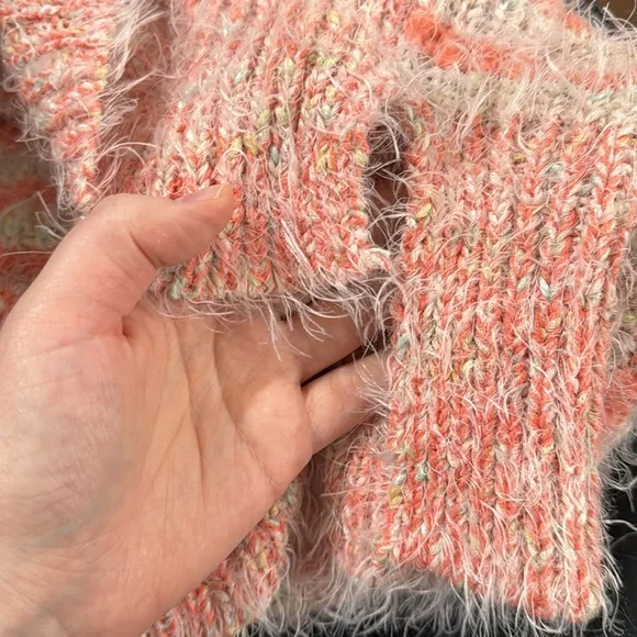 Free People Phoebe Strawberry Cream plush eyelash pullover sweater size S - Picture 9 of 12